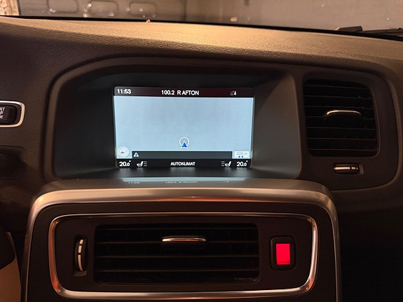 Volvo V60 19 of 30