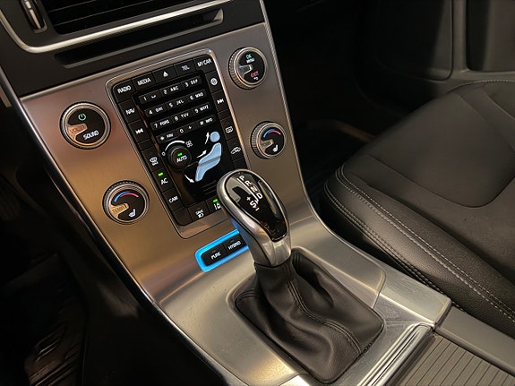 Volvo V60 27 of 30