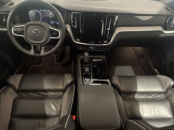 Volvo V60 6 of 14