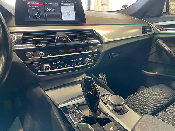 BMW 520d 20 of 25