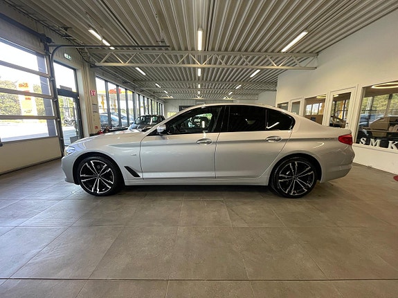 BMW 520d 3 of 25