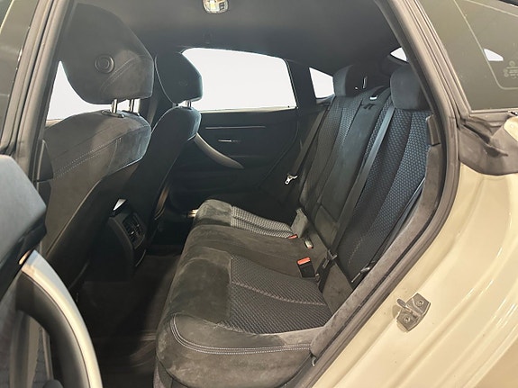 BMW 420d 14 of 26