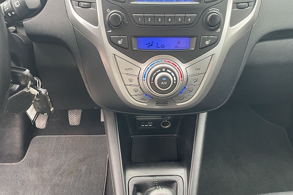 Hyundai ix20 11 of 15