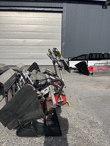 PistenBully 100 Pistmaskin / Pistmaskiner 14 of 14