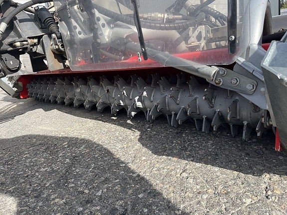 PistenBully 100 Pistmaskin / Pistmaskiner 13 of 14