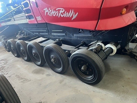 PistenBully 300 Pistmaskin / Pistmaskiner 12 of 14