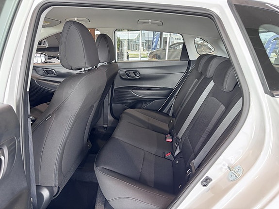 Hyundai i20 6 of 10
