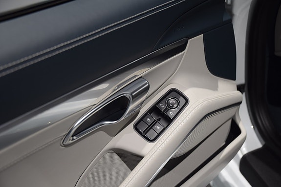 Porsche 718 6 of 16