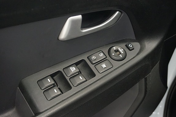 Kia Sportage 10 of 20