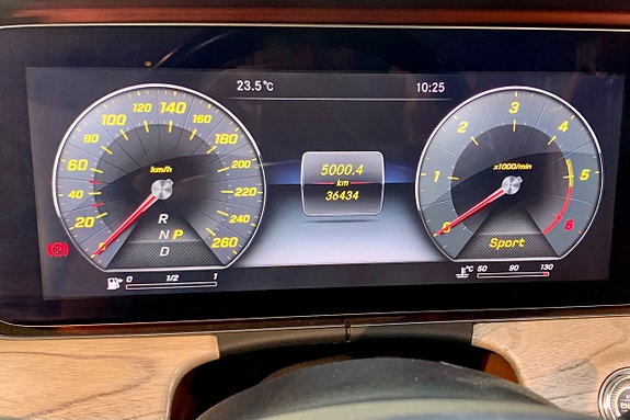 Mercedes-Benz E350 d 16 of 19