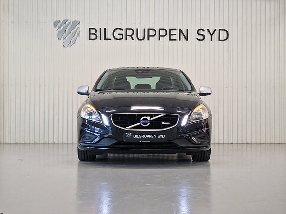 Volvo S60 3 of 19