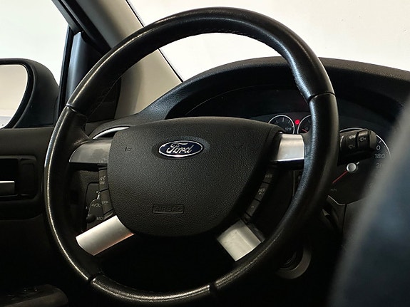 Ford Focus 8 of 9