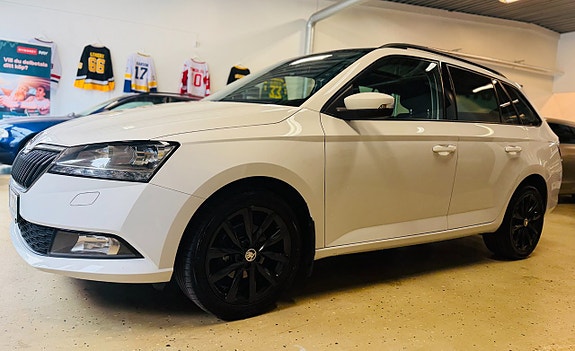 Skoda Fabia 2 of 19