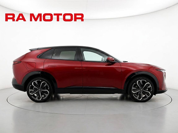 Mazda CX-6e 3 of 18
