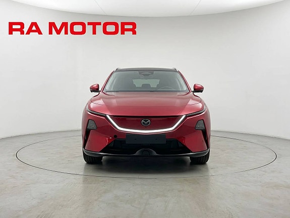 Mazda CX-6e 4 of 18