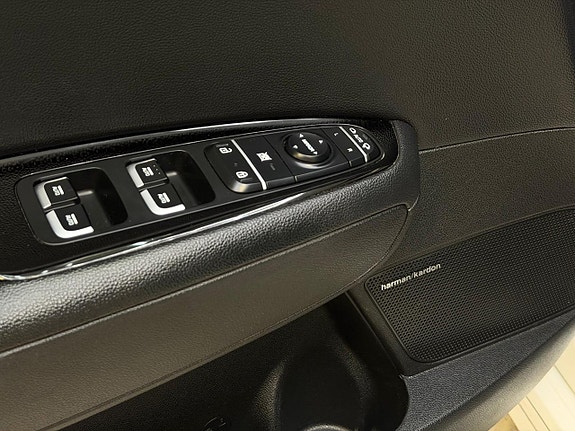 Kia Optima 15 of 24