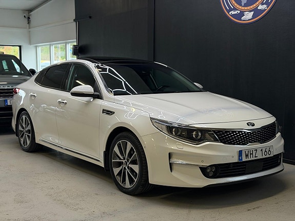 Kia Optima 3 of 24