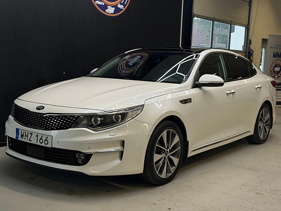 Kia Optima 5 of 24