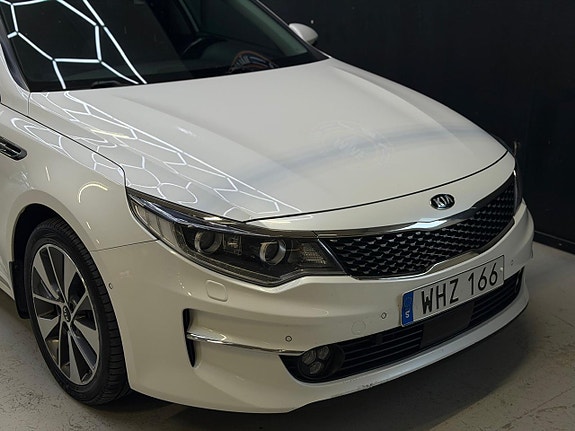 Kia Optima 6 of 24