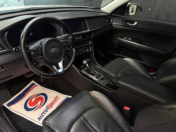 Kia Optima 7 of 24