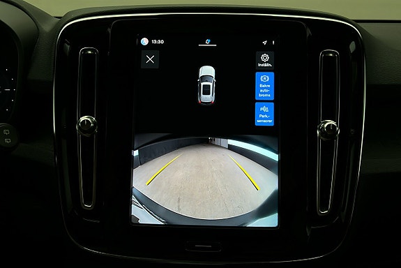 Volvo XC40 22 of 23
