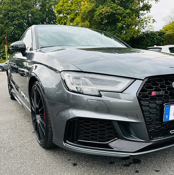 Audi RS3 2 of 16