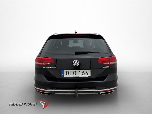 Volkswagen Passat Alltrack 7 of 30