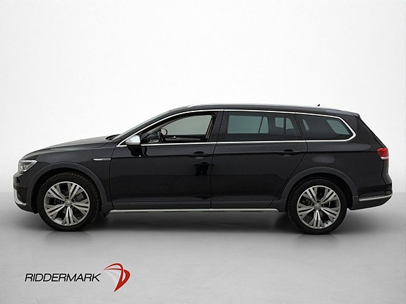 Volkswagen Passat Alltrack 5 of 30