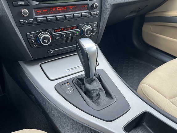 BMW 320d 16 of 23
