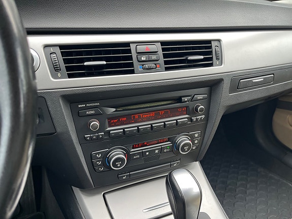 BMW 320d 17 of 23