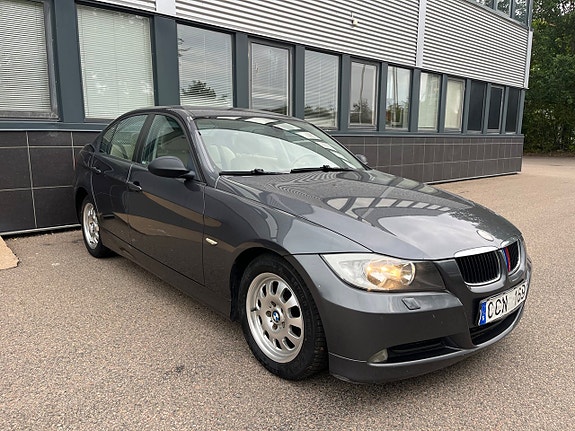 BMW 320d 3 of 23
