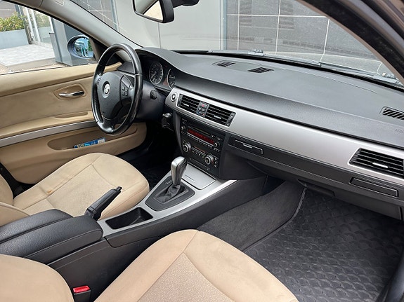 BMW 320d 11 of 23