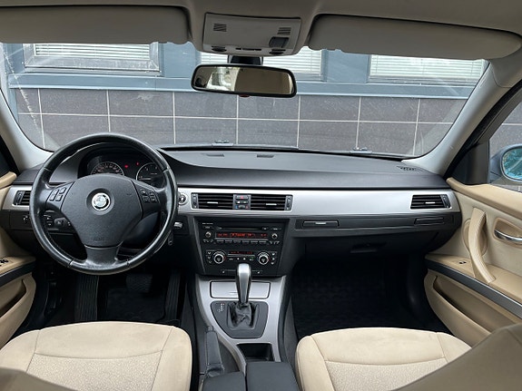 BMW 320d 12 of 23