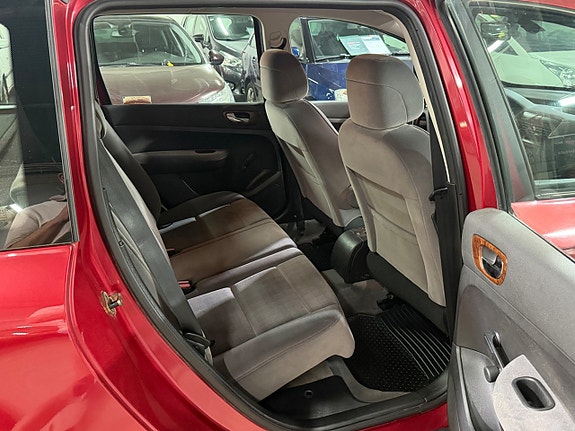Peugeot 307 10 of 15