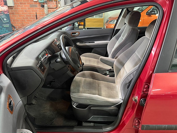 Peugeot 307 9 of 15