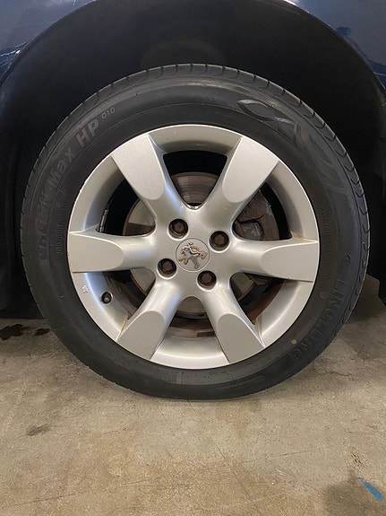 Peugeot 308 7 of 15