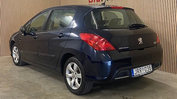 Peugeot 308 5 of 15