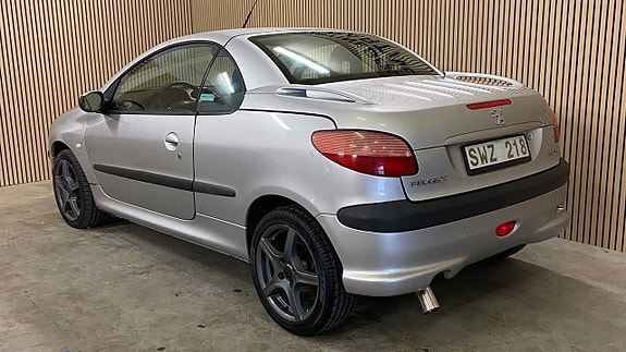 Peugeot 206 CC 5 of 12