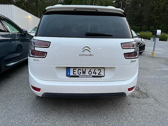 Citroen Grand C4 Picasso 3 of 9