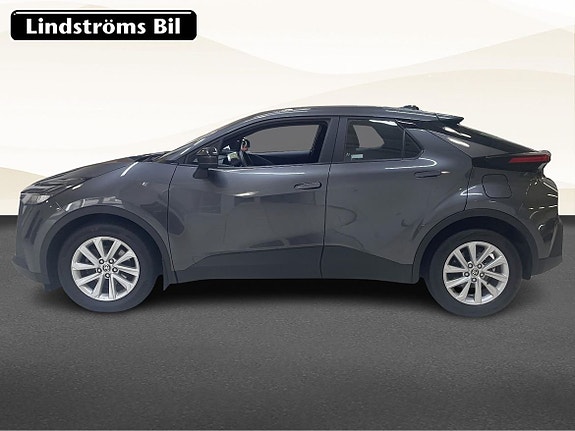 Toyota C-HR 6 of 19
