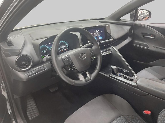Toyota C-HR 13 of 19