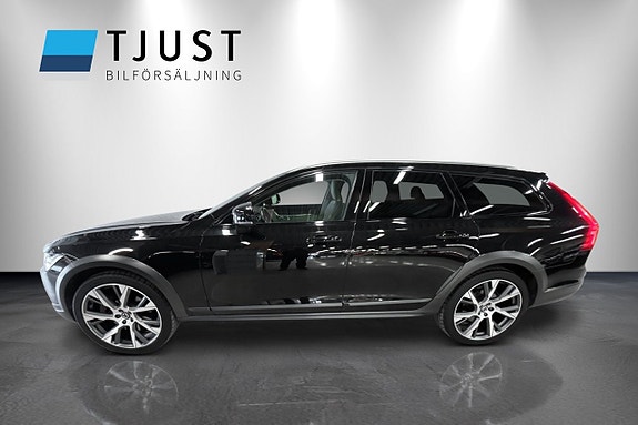 Volvo V90 Cross Country 5 of 25