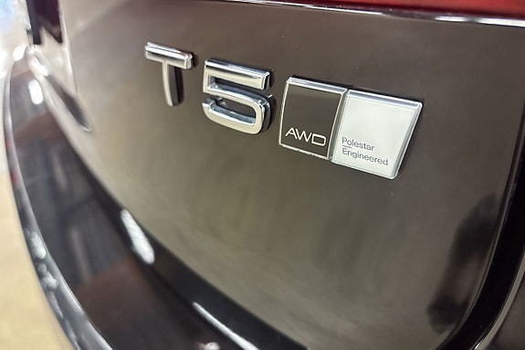 Volvo V90 Cross Country 7 of 25