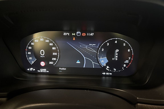 Volvo V90 Cross Country 18 of 25