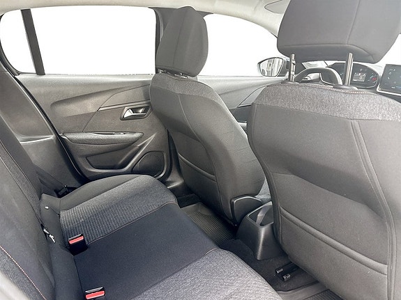 Peugeot 208 12 of 15