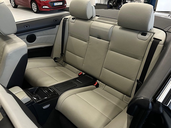 BMW 320d 8 of 10