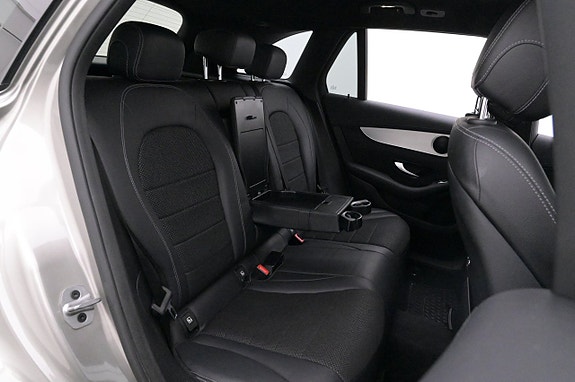 Mercedes-Benz GLC300 de 21 of 27