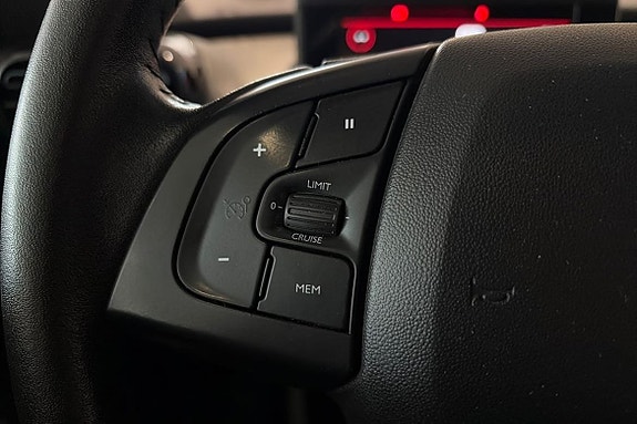 Citroen C4 Cactus 14 of 27