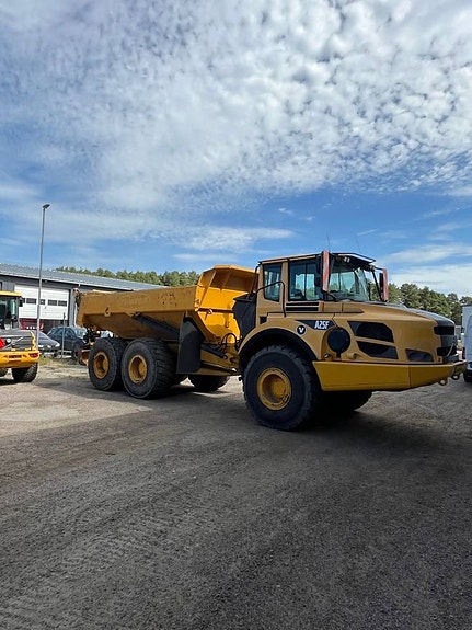 Volvo A25F Dumper 3 of 6