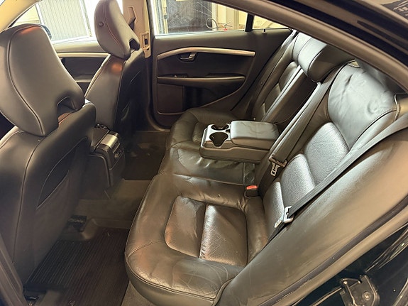Volvo S80 16 of 27